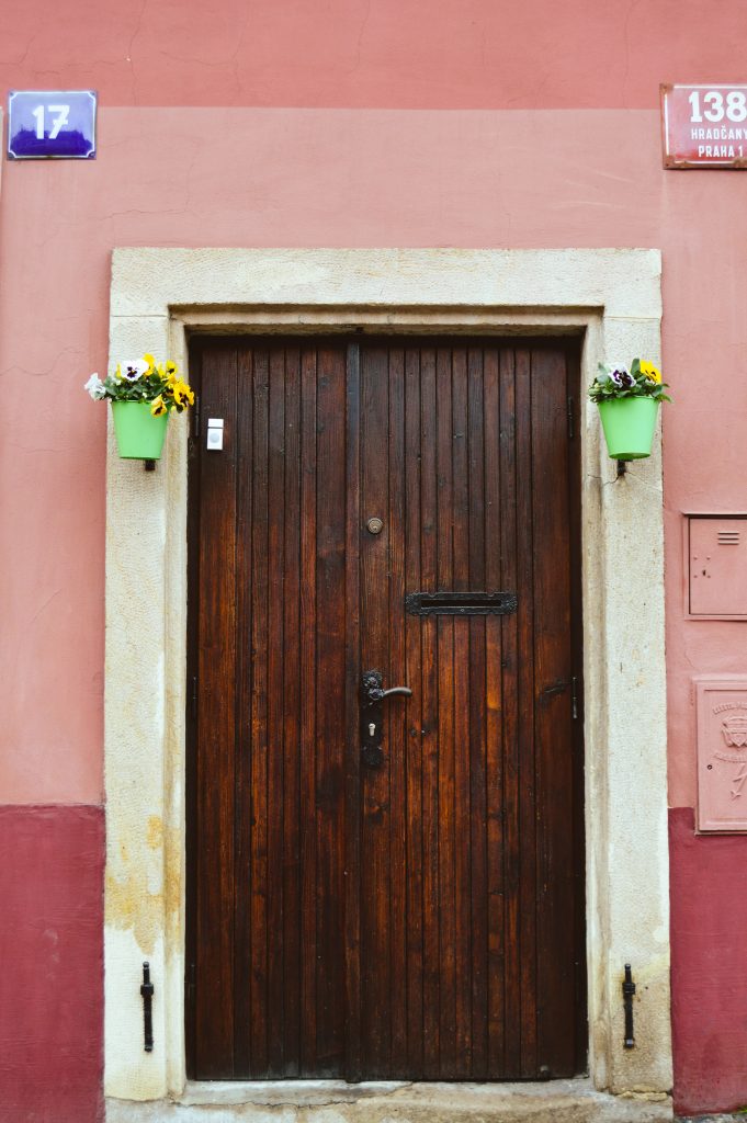 Beautiful door, Prague